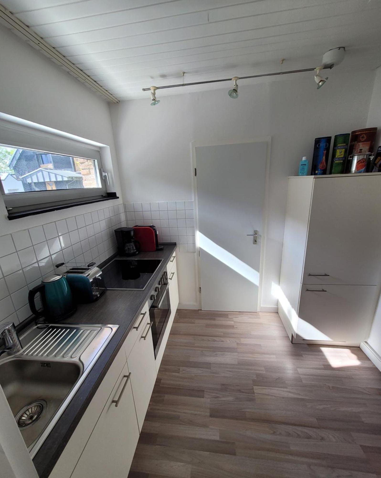 Messezimmer Am Thewissenweg Düsseldorf Exterior foto